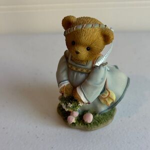 Cherished Teddies Maid Marian